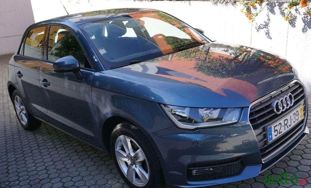 2016' Audi A1 Sportback photo #2