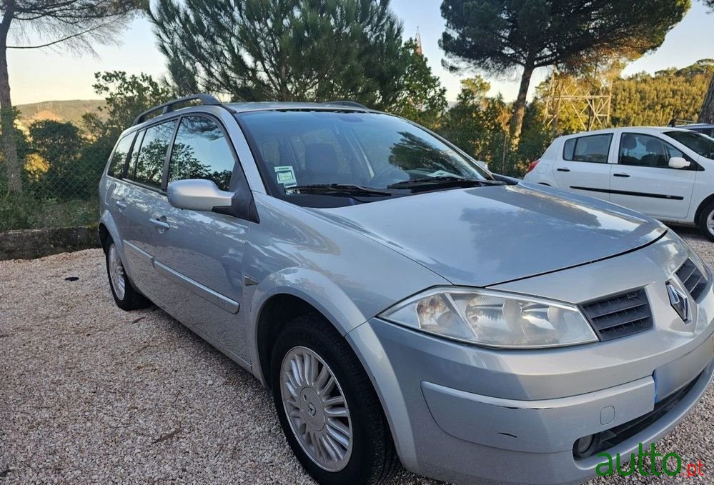 2004' Renault Megane Break photo #5