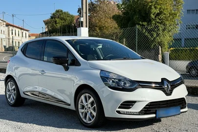 2019' Renault Clio 0.9 Tce Limited