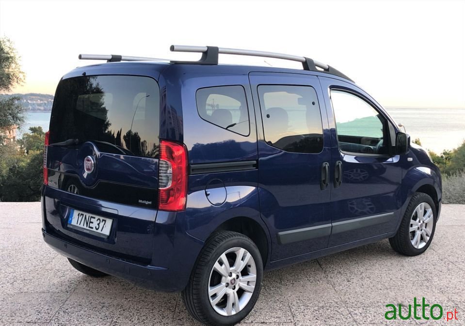 2012' Fiat Fiorino photo #2