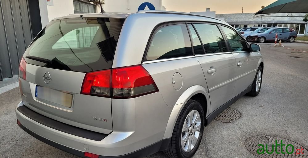 2008' Opel Vectra Caravan photo #1