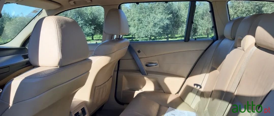 2004' BMW 530 photo #3