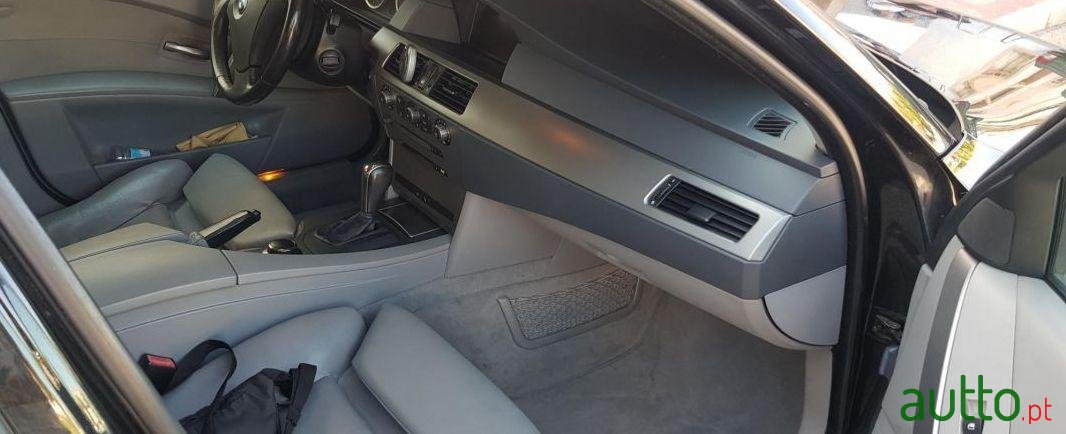 2006' BMW 535 photo #1