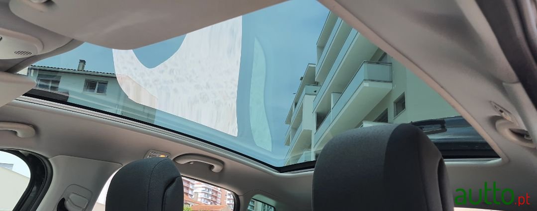 2013' Peugeot 3008 photo #5