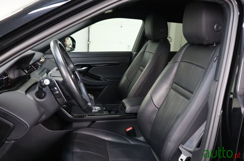 2021' Land Rover Range Rover Evoque photo #6