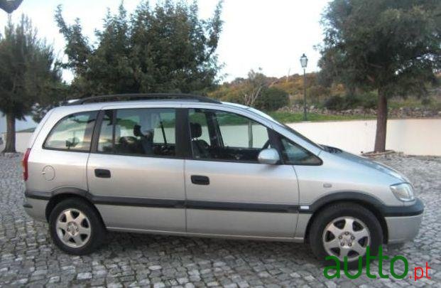 2001' Opel Zafira 2.0 Dti Elegance photo #1