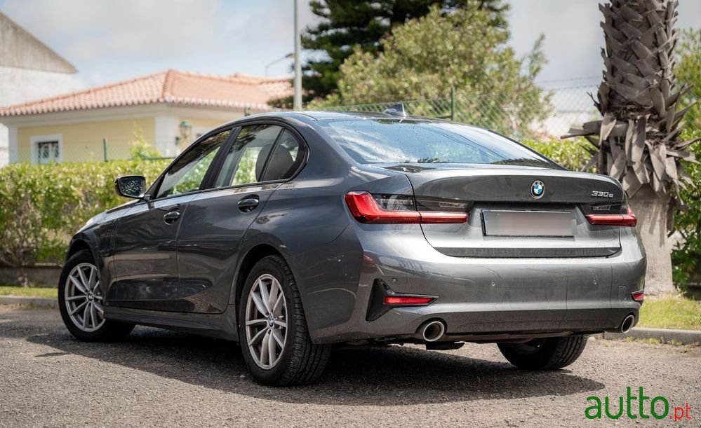 2019' BMW Série 3 photo #6