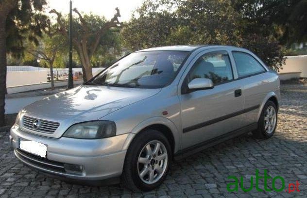 1998' Opel Astra 2.0 Di Sport photo #1