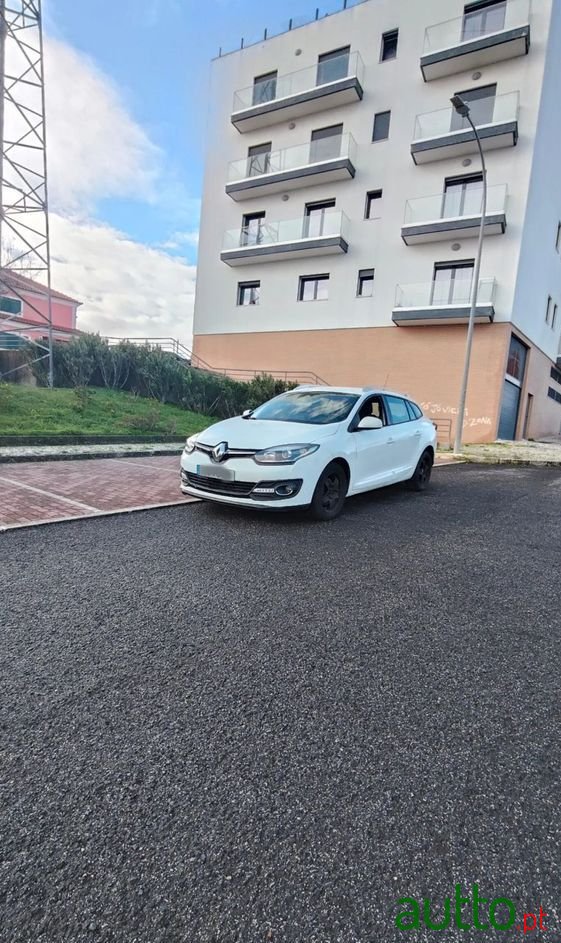2015' Renault Megane Break photo #3