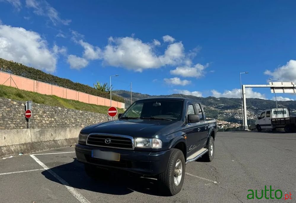 2002' Mazda B 2500 photo #1