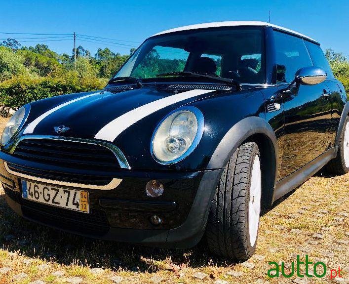 2004' MINI One photo #2