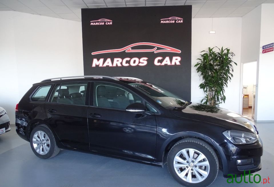 2016' Volkswagen Golf Variant photo #6