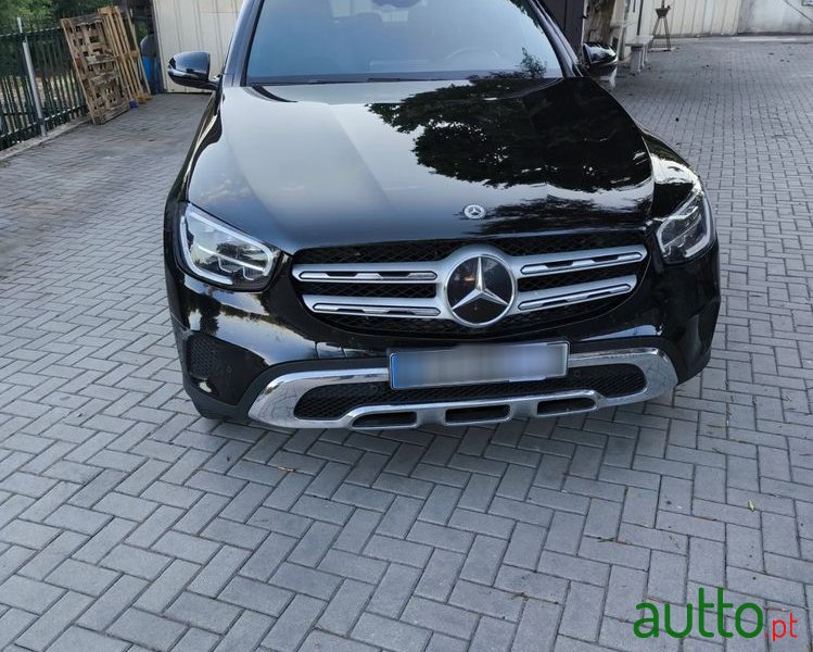 2021' Mercedes-Benz GLC 300 De 4Matic photo #1