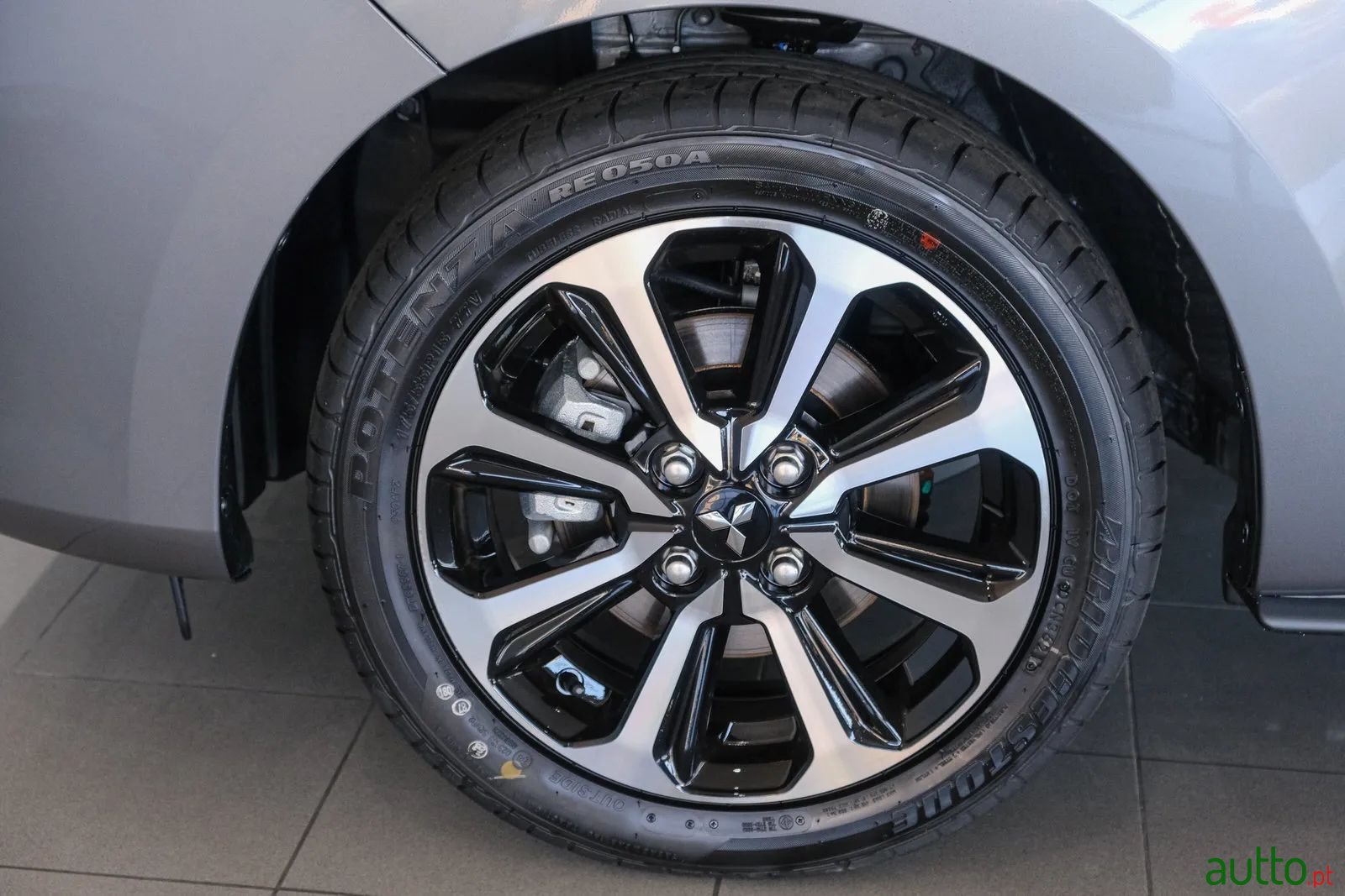 2022' Mitsubishi Space Star photo #6