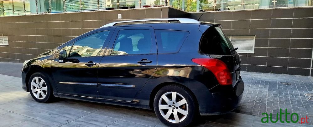 2012' Peugeot 308 Sw photo #5