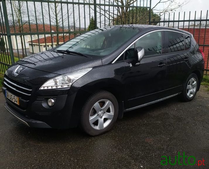 2012' Peugeot 3008 photo #2