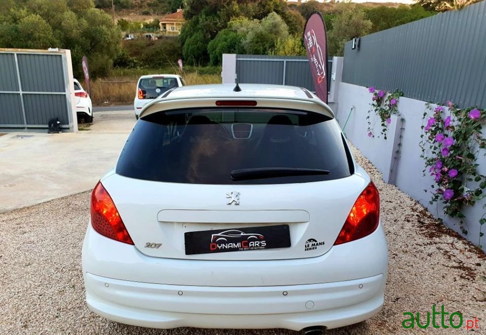 2010' Peugeot 207 photo #4