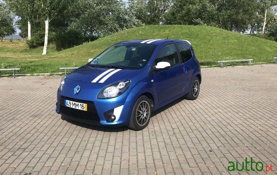 2011' Renault Twingo Gordini photo #1