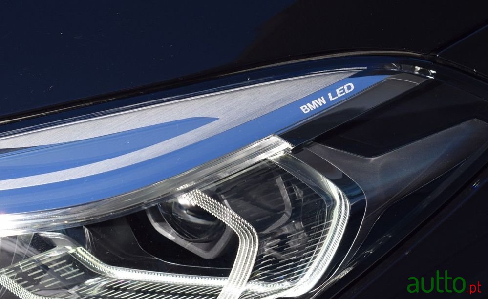 2020' BMW Série 2 D Line Luxury photo #5