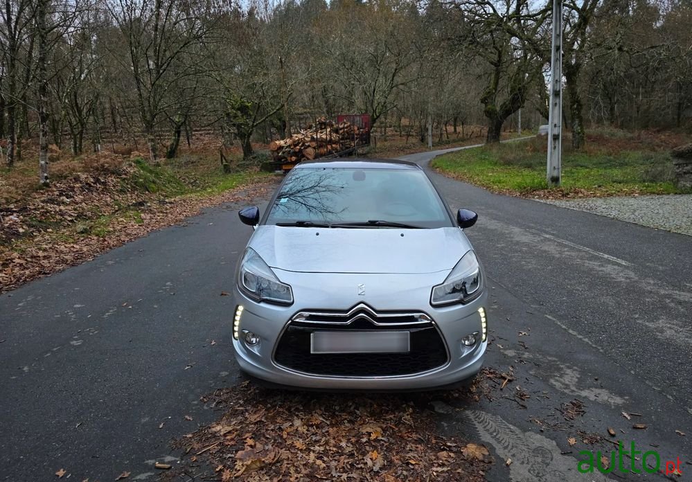 2013' Citroen DS3 photo #4