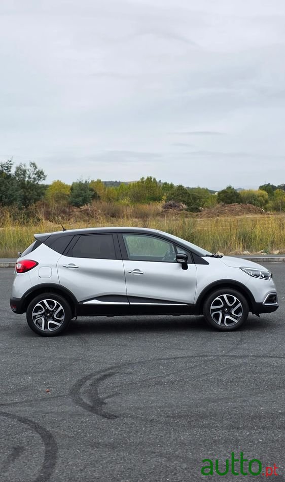 2017' Renault Captur photo #4