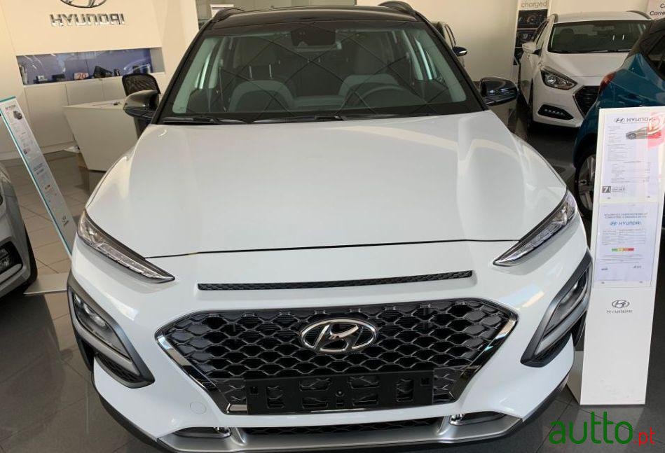 2020' Hyundai Kauai photo #2