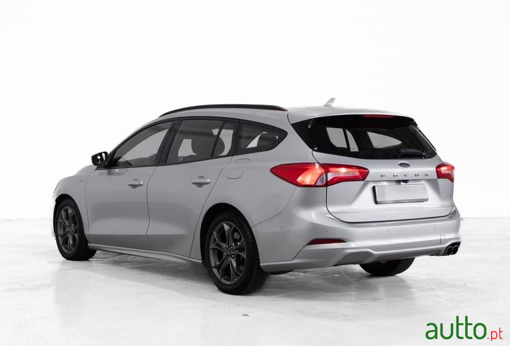 2021' Ford Focus Sw photo #4