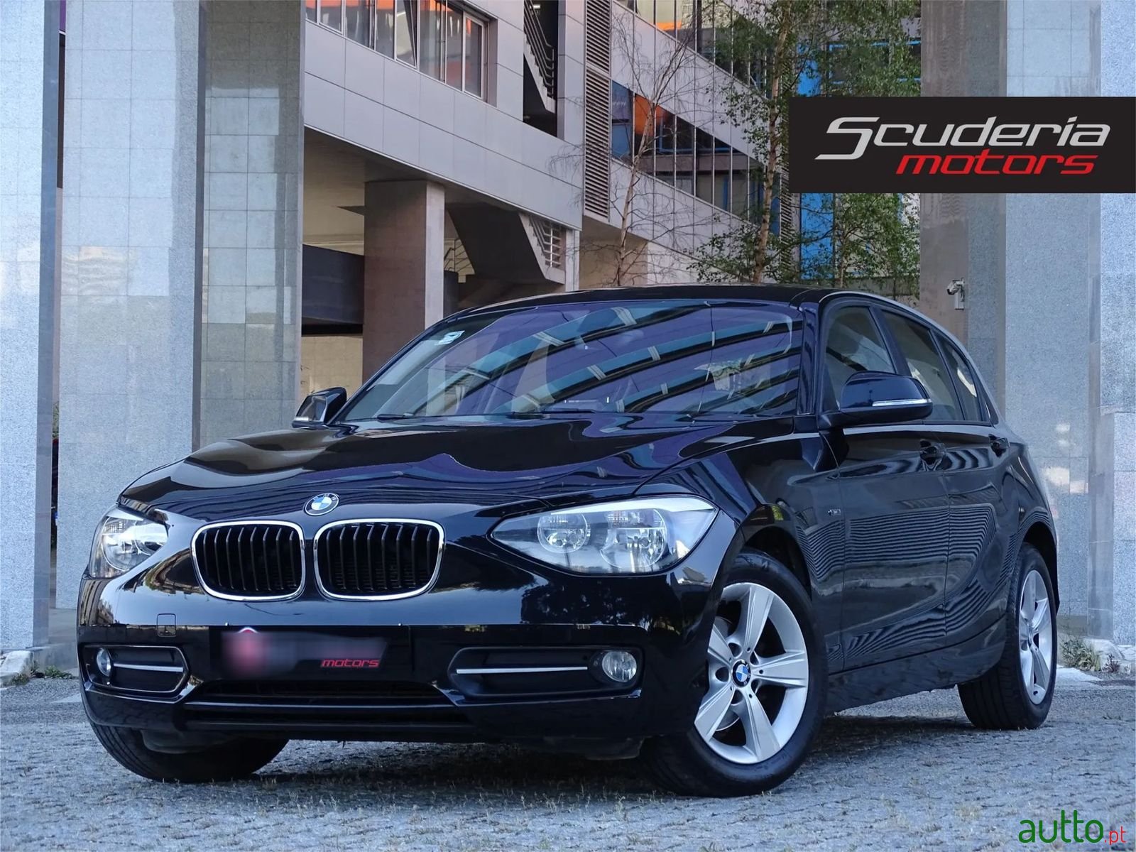 2015' BMW 118 photo #1