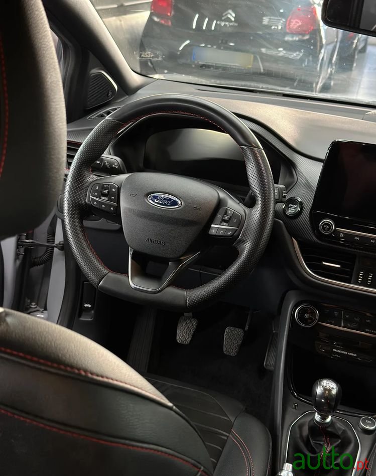 2021' Ford Puma photo #5