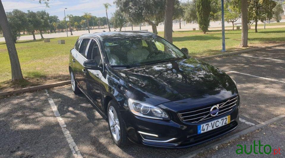 2013' Volvo V60 photo #3