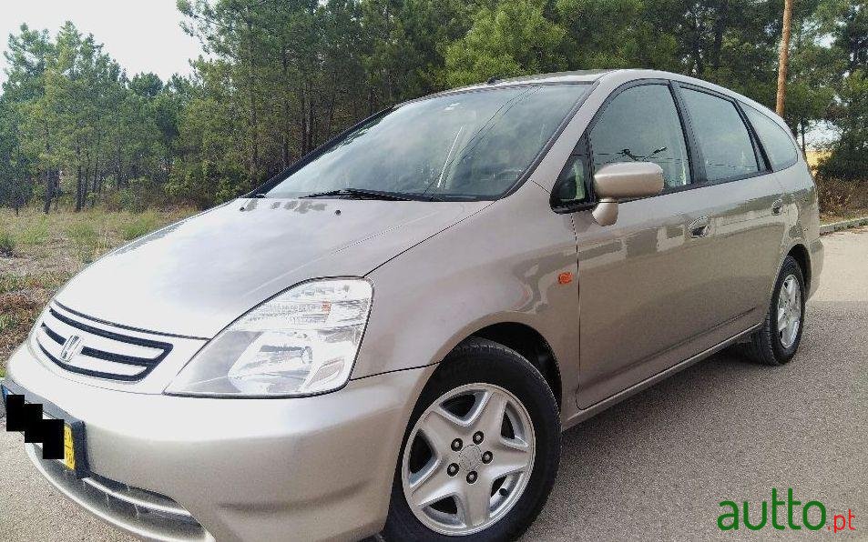 2001' Honda Stream 1.7I Es V-Tec photo #1