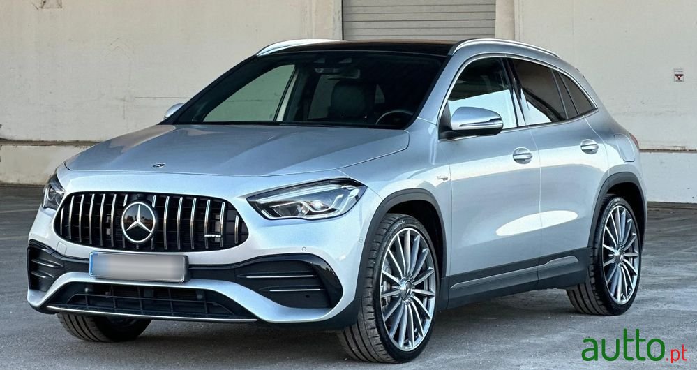 2020' Mercedes-Benz Classe Gla 4-Matic photo #1