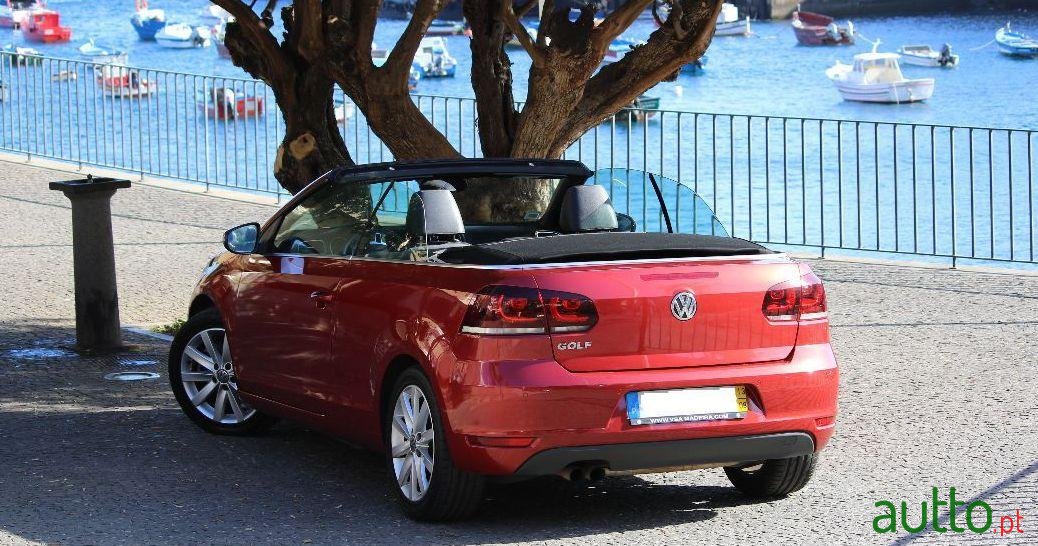 2013' Volkswagen Golf photo #2