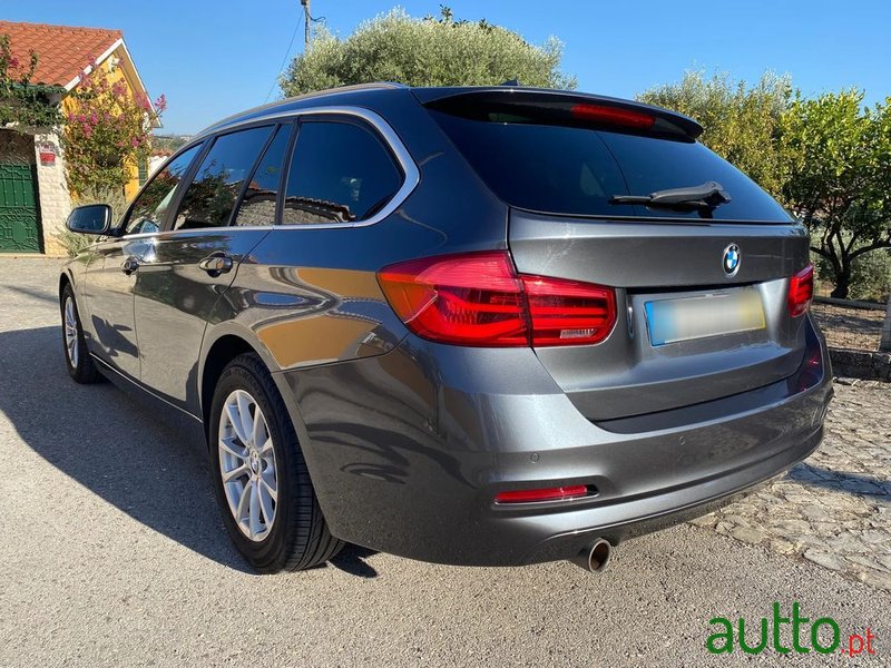 2016' BMW Série 3 D Touring Advantage photo #3