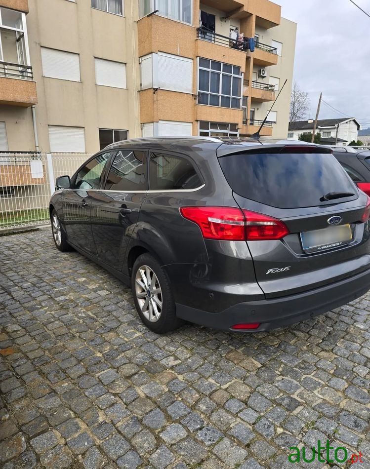 2017' Ford Focus Sw photo #2