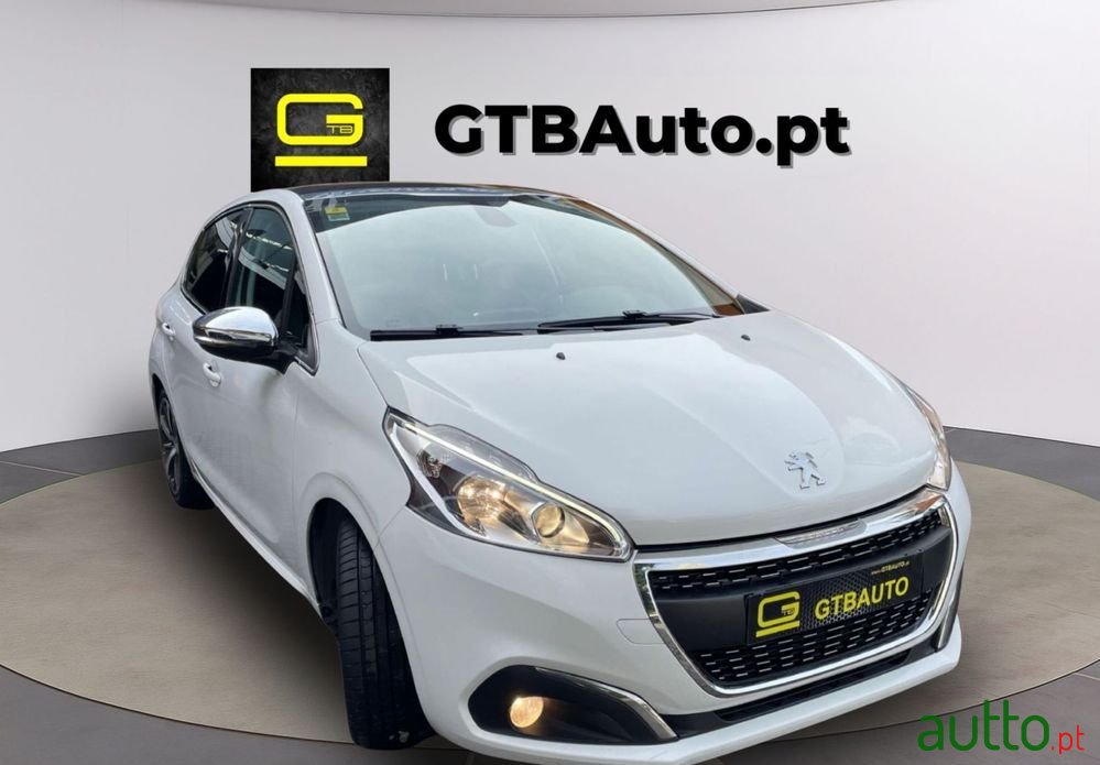 2016' Peugeot 208 photo #3