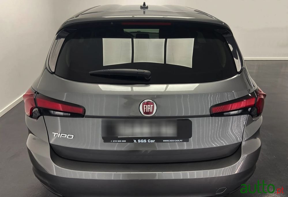 2022' Fiat Tipo Station Wagon photo #3