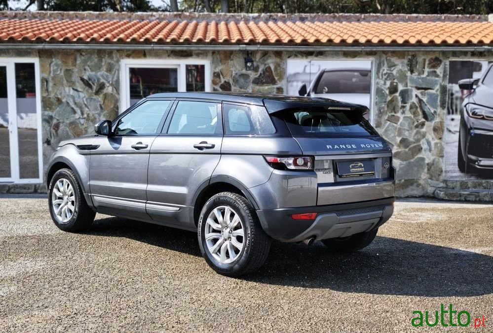 2015' Land Rover Range Rover Evoque photo #4