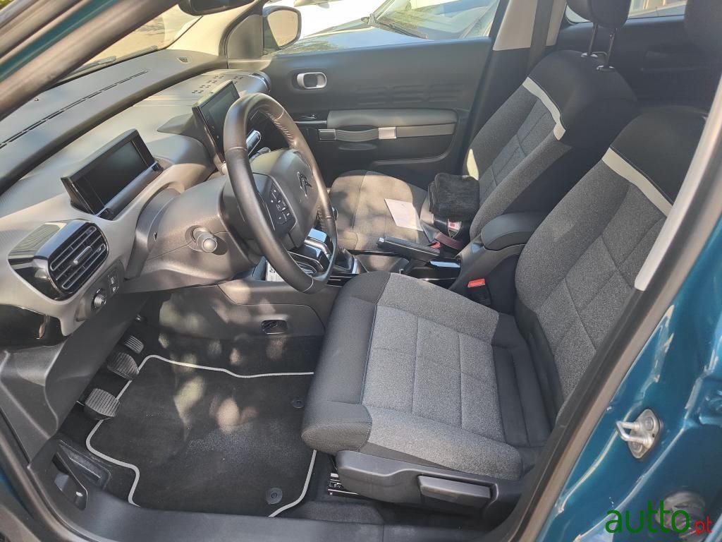 2019' Citroen C4 Cactus photo #5