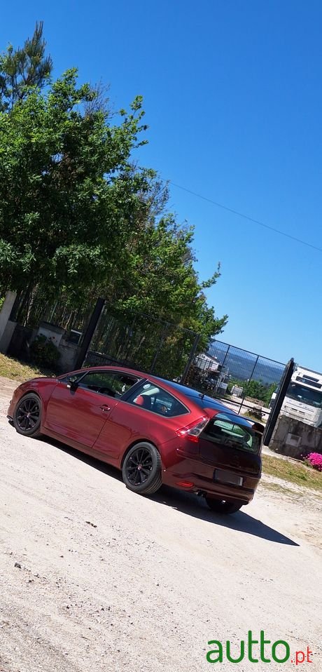 2009' Citroen C4 photo #3