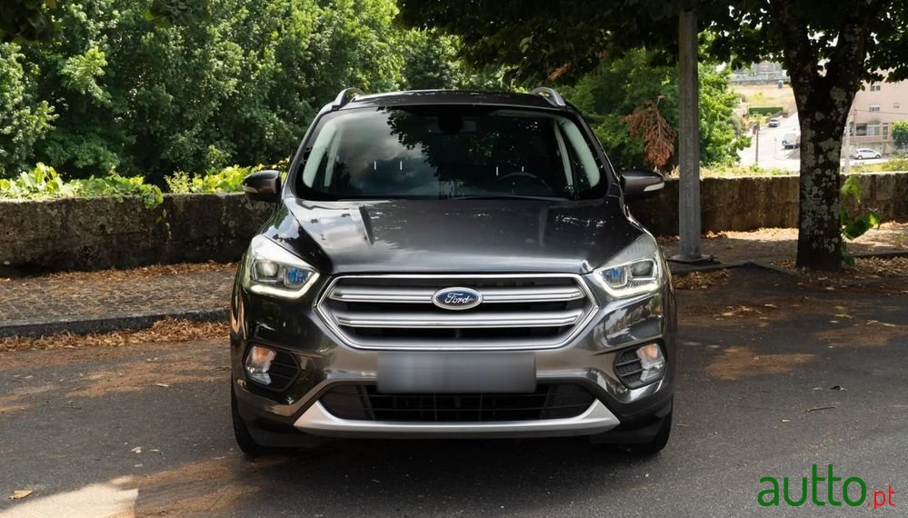 2018' Ford Kuga photo #2