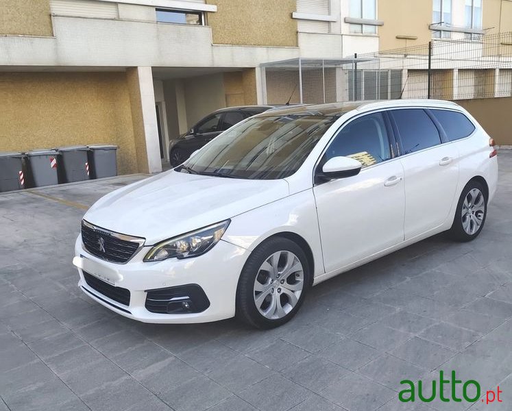 2018' Peugeot 308 Sw photo #5