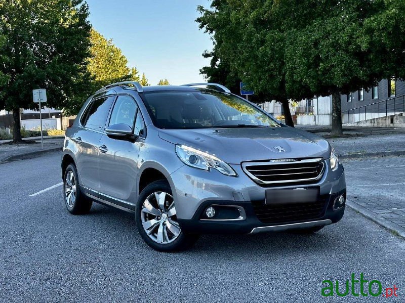 2015' Peugeot 2008 photo #1