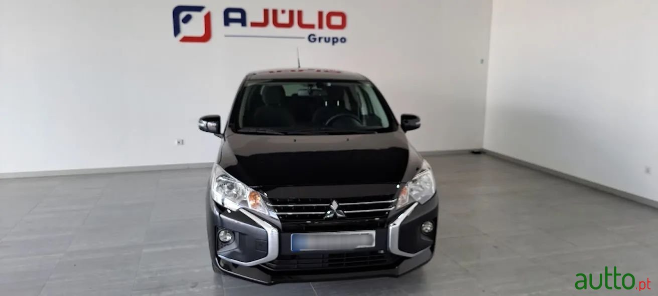 2022' Mitsubishi Space Star photo #2