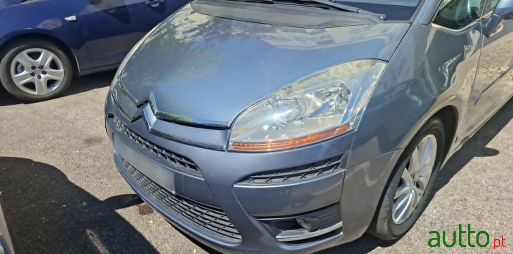 2009' Citroen C4 Picasso 1.6 Hdi Exclusive photo #2