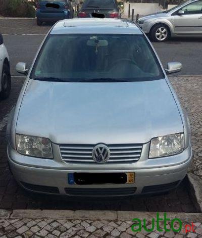2001' Volkswagen Bora Tdi photo #3