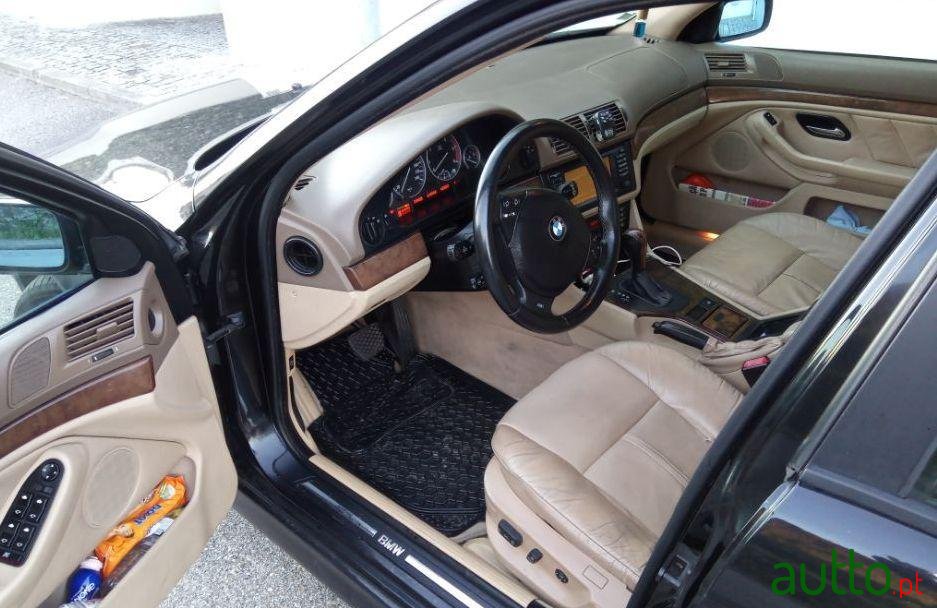 2001' BMW 530 D photo #1