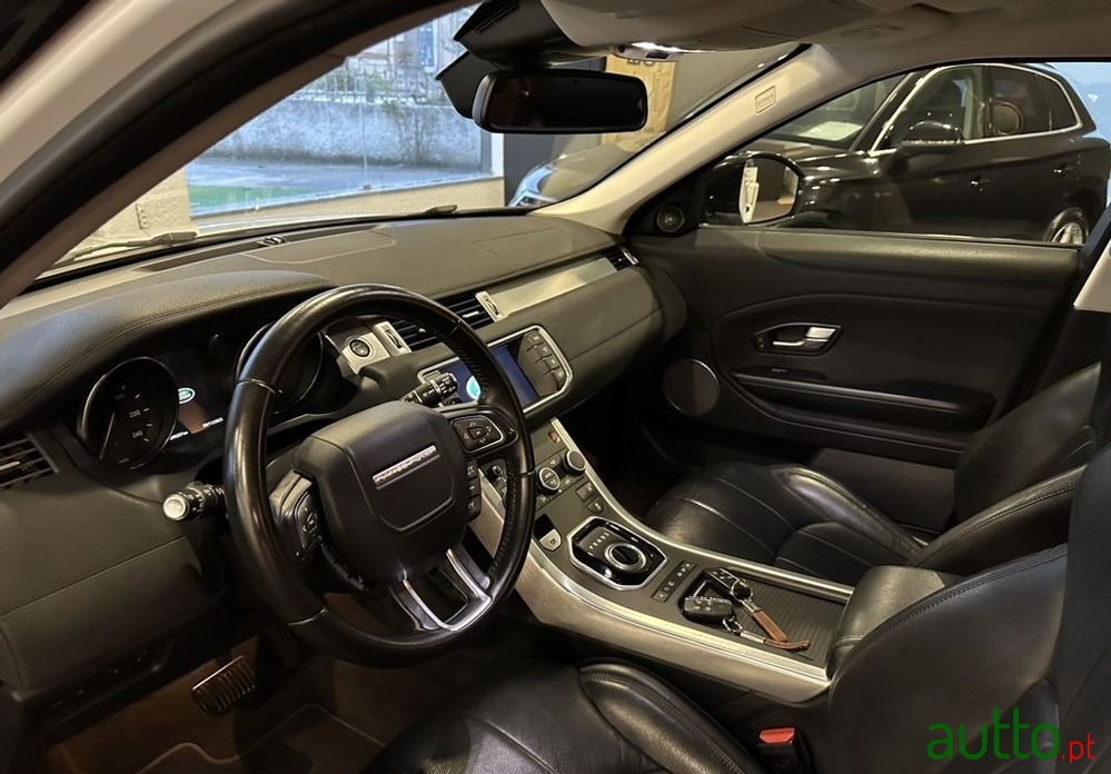 2016' Land Rover Range Rover Evoque photo #4