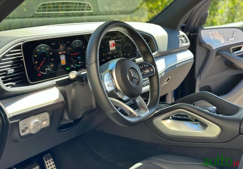 2021' Mercedes-Benz GLE 350 De 4Matic photo #5