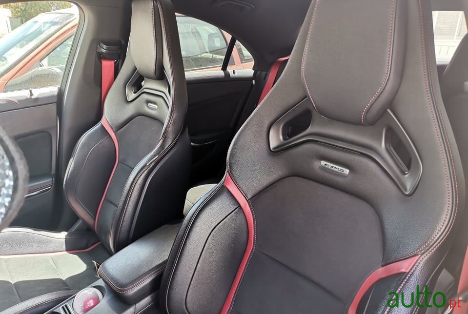 2019' Mercedes-Benz CLA 45 AMG photo #3